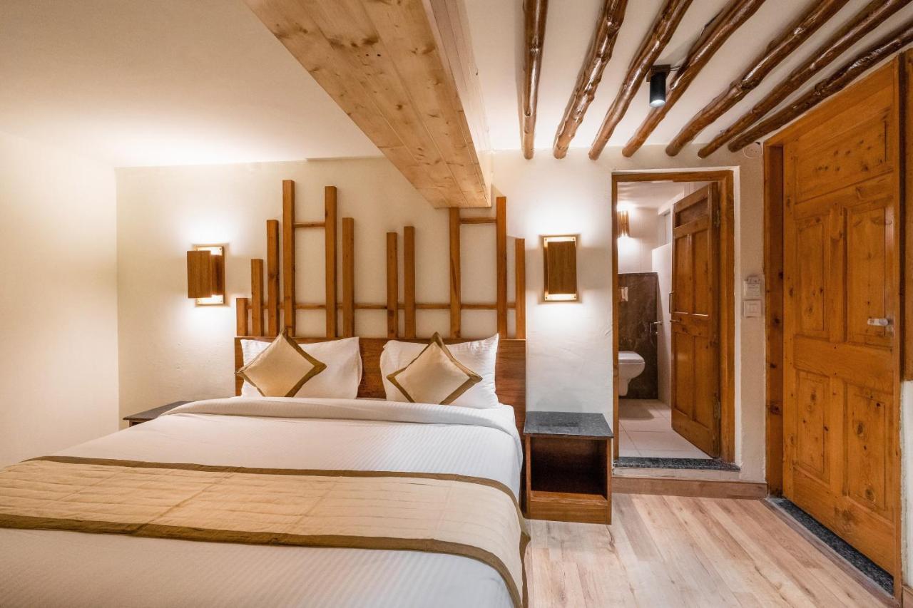 Hotel Sterling Legacy Shimla Zewnętrze zdjęcie