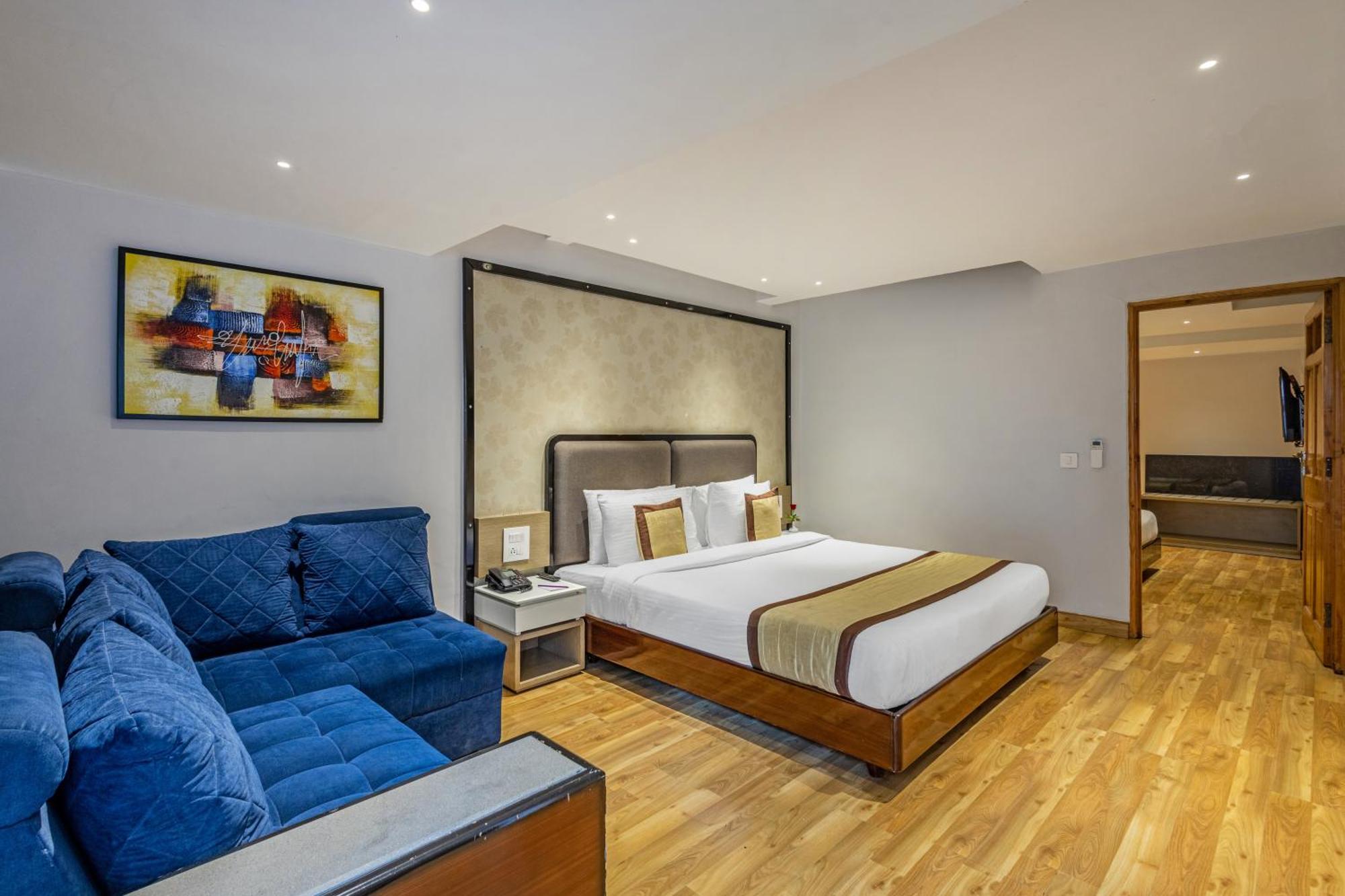Hotel Sterling Legacy Shimla Zewnętrze zdjęcie