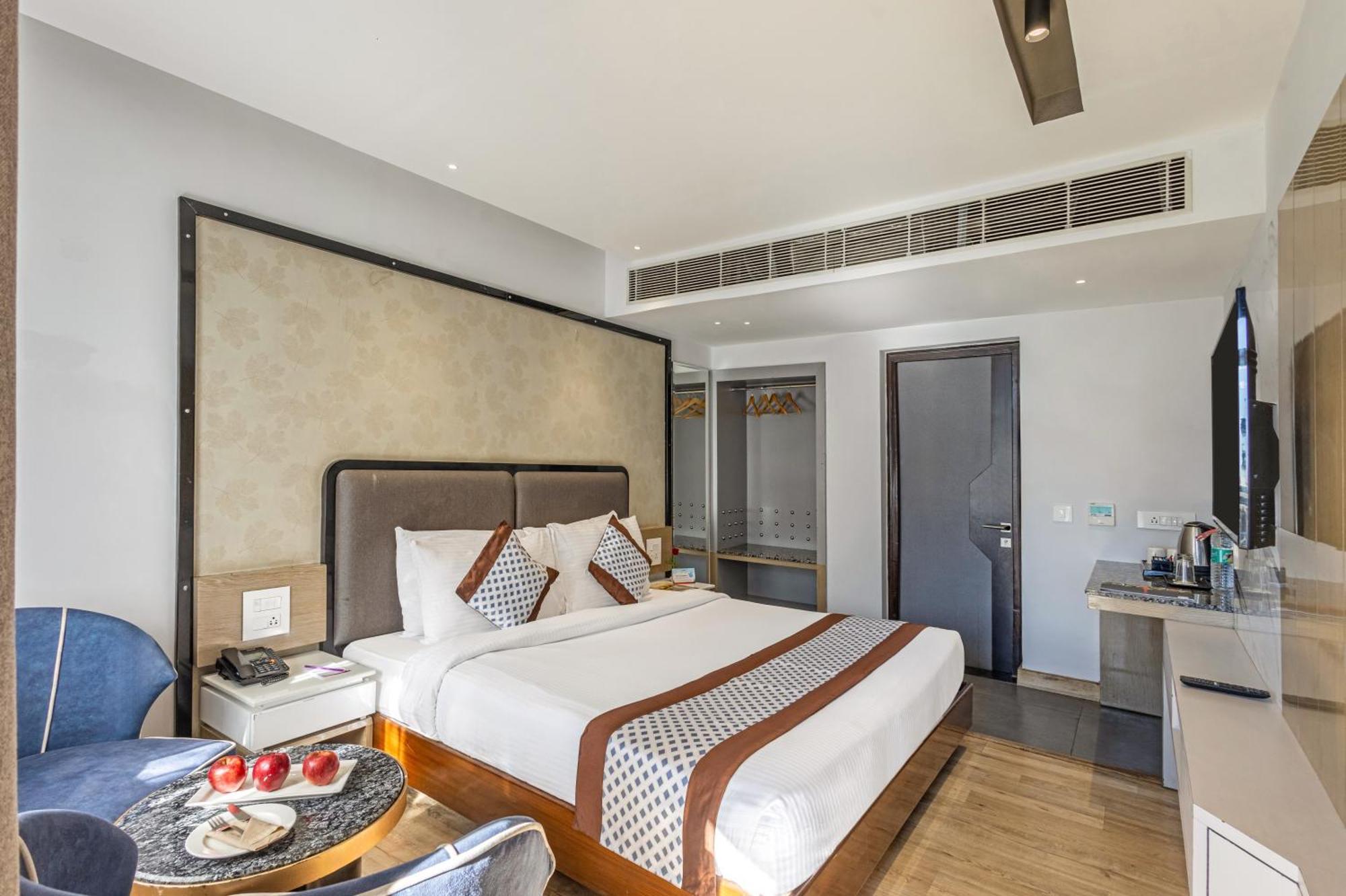 Hotel Sterling Legacy Shimla Zewnętrze zdjęcie